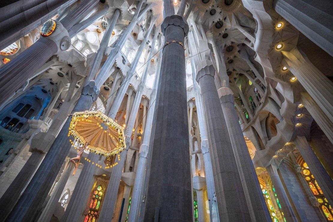 De magische Sagrada Familia in Barcelona b