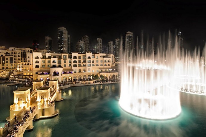 Dubai Fountain avond