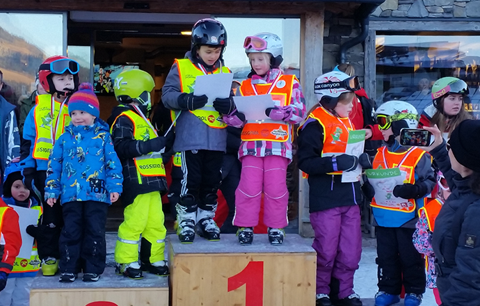 skilessen-en-materiaalverhuur-bij-s4-snowsport